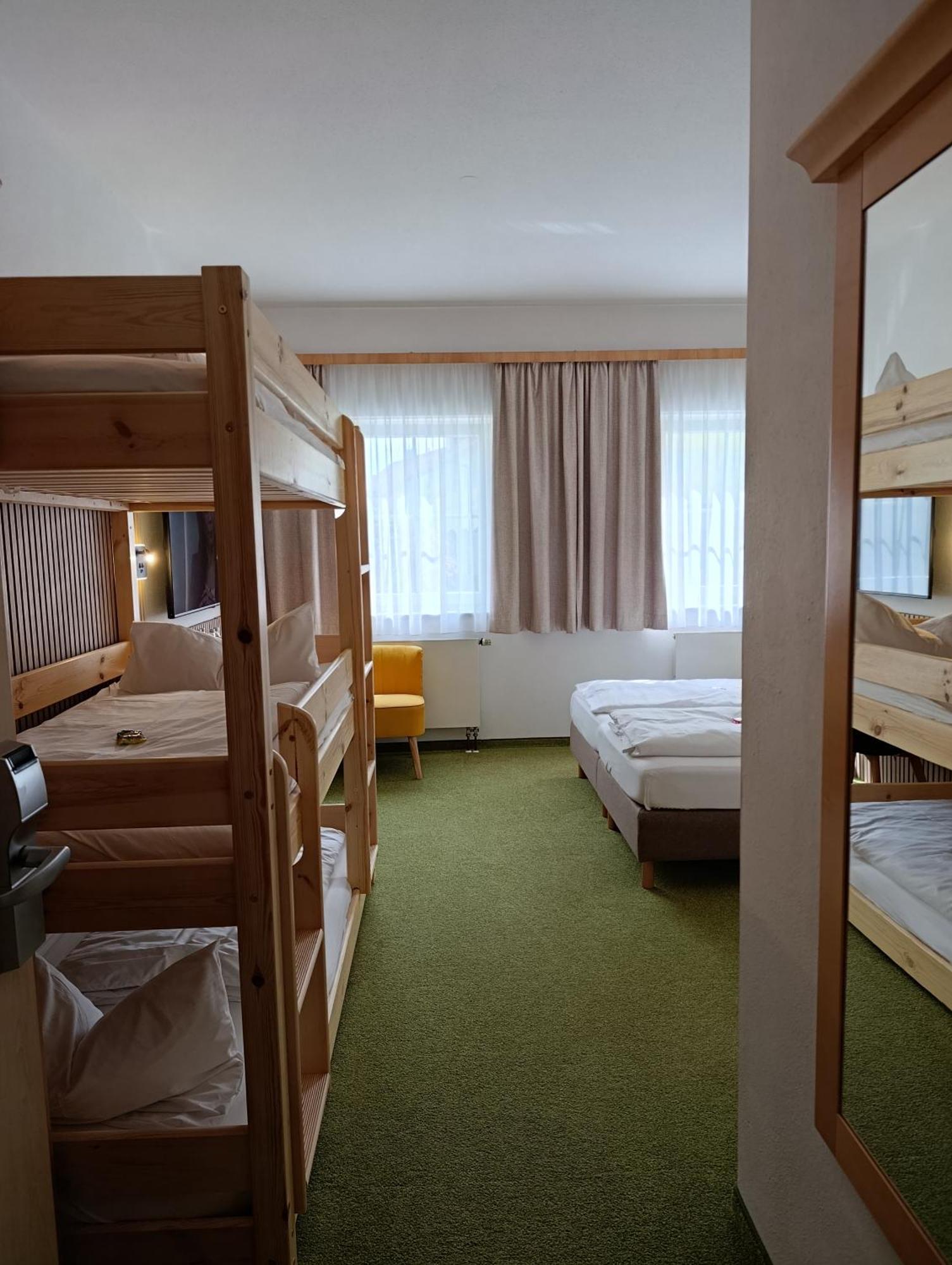 Familienhotel Nahe Der Therme Erding Bagian luar foto