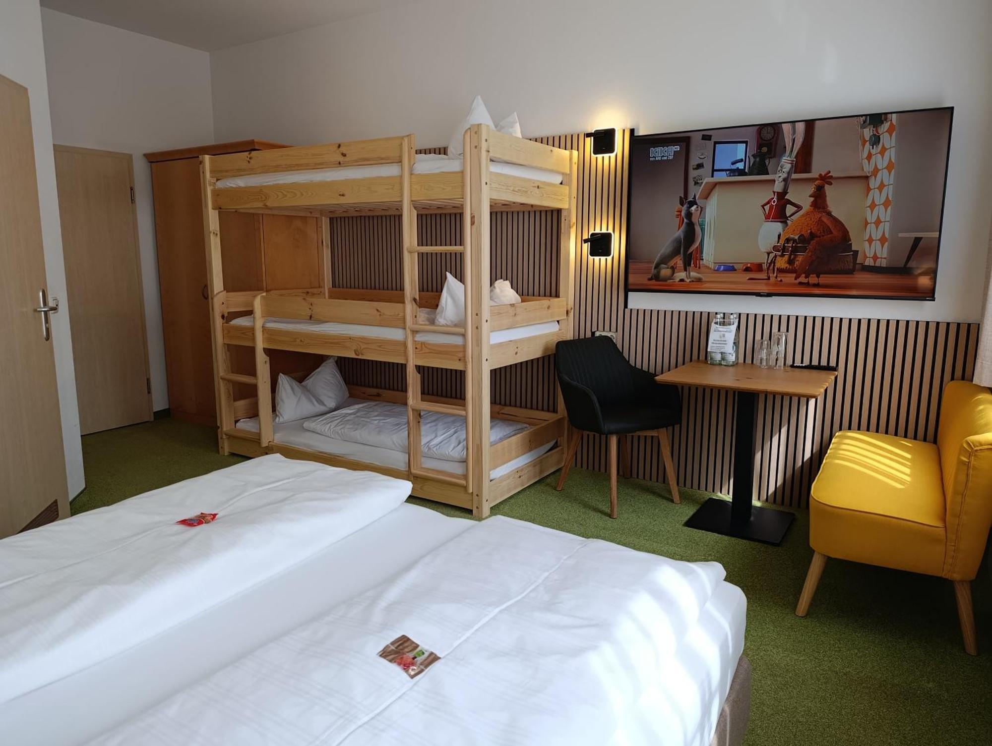 Familienhotel Nahe Der Therme Erding Bagian luar foto